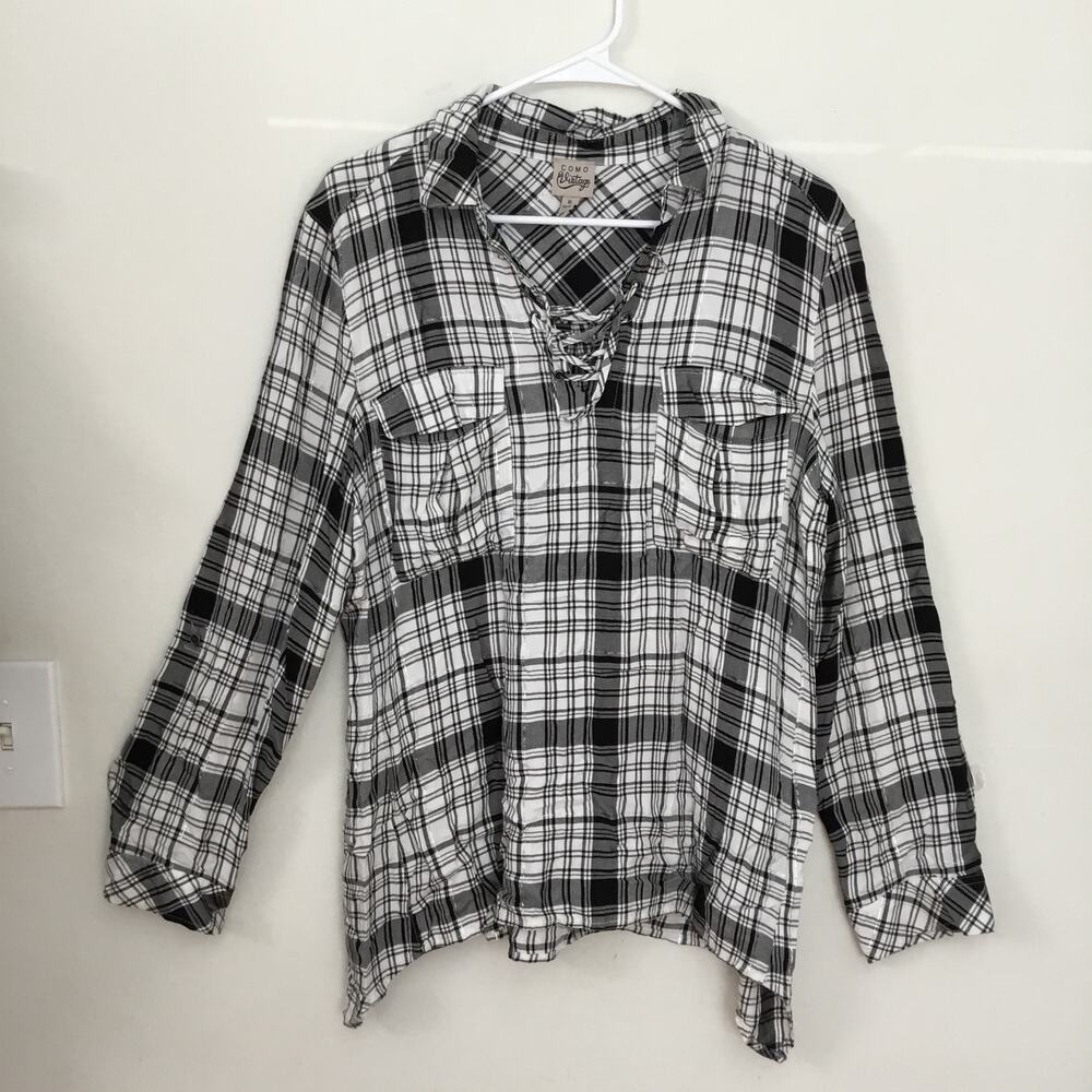 Como Vintage Black and White Metallic Plaid Lace Up Popover Top Sz XL